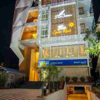 The Cocoon Hotel Exterior