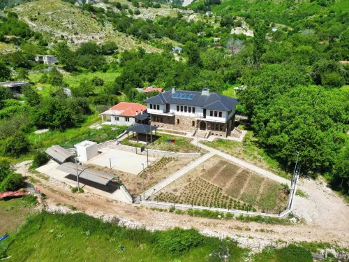 Agroturizem Dr Bizhga - Quầy bar