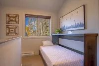 Stonehenge Condo - Nr Ski Lifts & Downtown! - balcony
