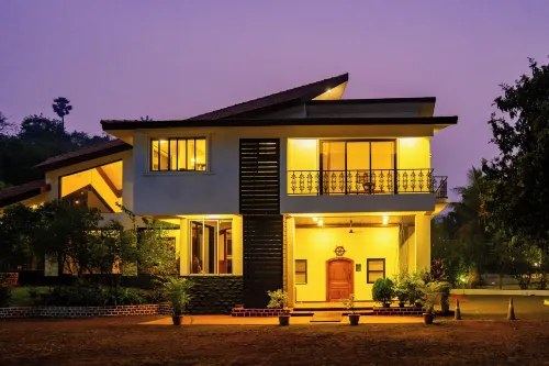 Valdivian Villa by Alaya Stays 3- BHK - Villaer