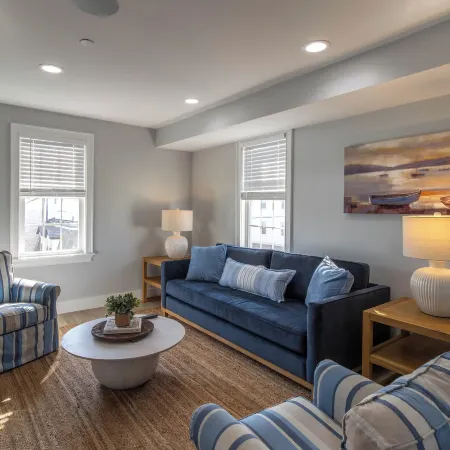 The Newport Lofts - 617 Thames Street