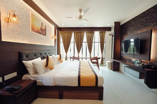 GREEN VIEW SUITES