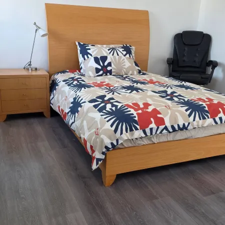 Cozy room near airport