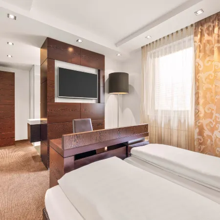 B&B HOTEL Linz City-Ost