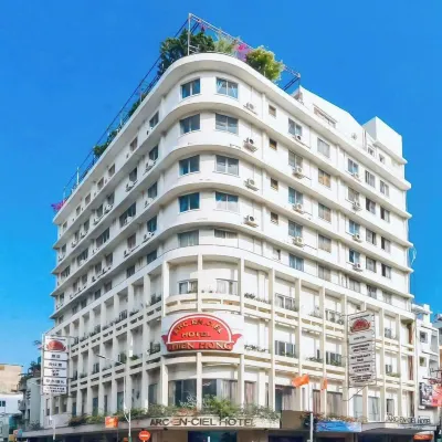 Thien Hong - Arc En Ciel Hotel Ha Chuong Hoi Quan Pagoda周辺のホテル