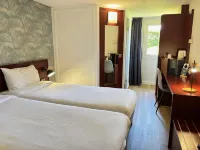 Kyriad Bordeaux - Lormont Hotels in Lormont
