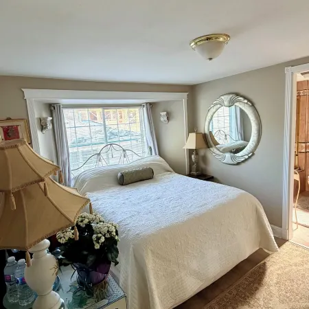 Ocean Breeze Executive Bed and Breakfast