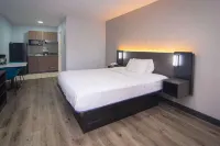 Studio 6 Extended Stay - West Palm Beach, FL - Beach