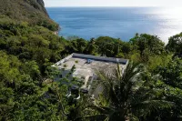 You 4 Ric Piton Suites