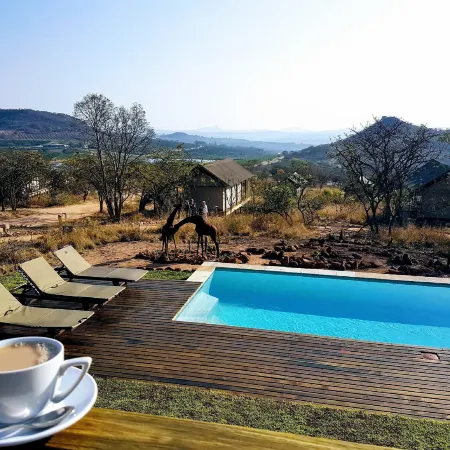 Ndhula Luxury Tented Lodge