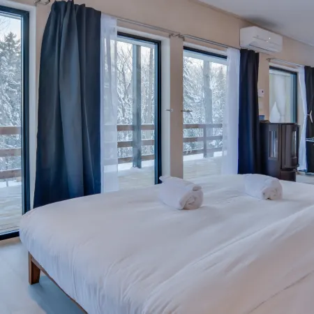 Bel Air Tremblant USHUAIA : 1 CHAMBRE, JACUZZI ET SAUNA
