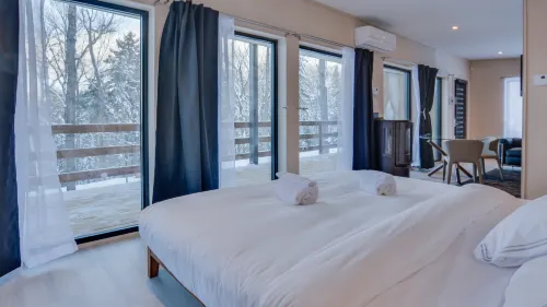 Bel Air Tremblant USHUAIA : 1 CHAMBRE, JACUZZI ET SAUNA - Chalets