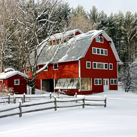 West Hill House B&B in MAD River Valley