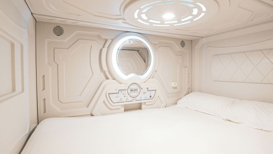 Just Hostel Capsules