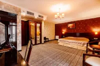 President Resort Hotel - Pools