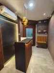 โรงแรม รีเกิล เกต - 2 ดาว