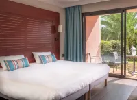 Hôtel les Jardins de Sainte-Maxime - balcony