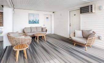 The Atlantic Motel