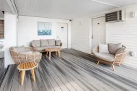 The Atlantic Motel