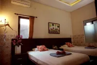 Dpavilion Guest House & Resto - Guest houses