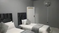 Crompton Guesthouse 786