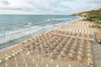 Casa di Fiore Spa and Medical Hotel, Mineral Pools & Private Beach - Romantic
