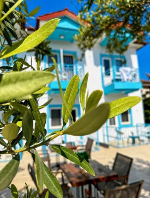 Enjoy Otel - Bed and Breakfasts
