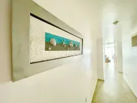 Marbella 2Bedroom Beachfront Apartment - موقف سيارات