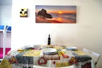 Alba Two-Room Air-Conditioned Holiday Home for 4 Guests - 2 stjerner