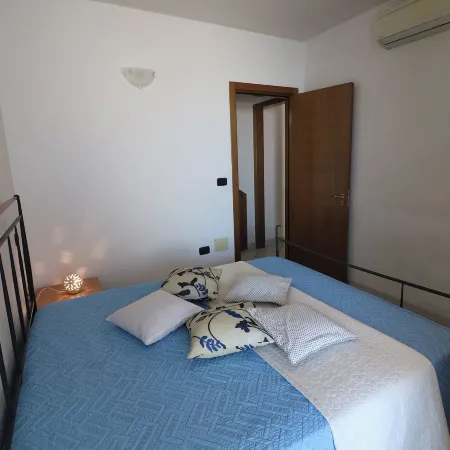 Casa Vanessa Modern One-Bedroom Apartment with Sea View in Central Otranto