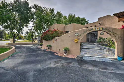 Rest Easy in Mesa! Home w/ Hot Tub & Shared Yard - spa