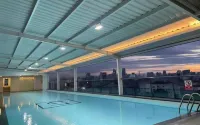 Grand G7 Hotel Pasar Baru - Pools