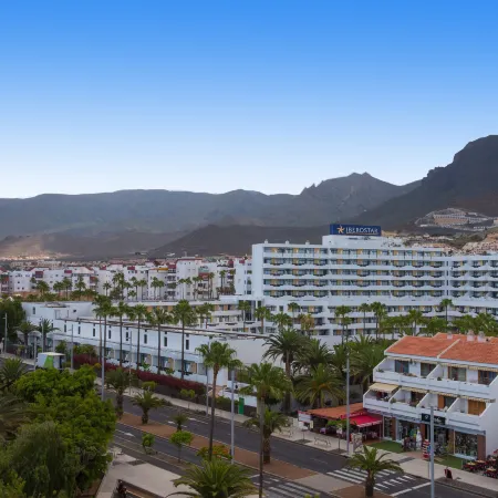 Iberostar Waves Bouganville Playa
