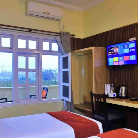 Hotel Peaceland Lumbini