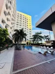 JFam Suites - Pool