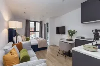 Cable Street - Condos