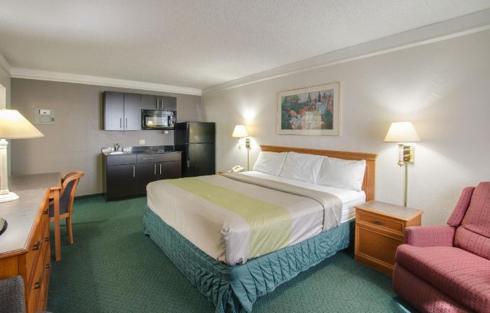 Studio 6 Fort Worth, TX - West Medical Center