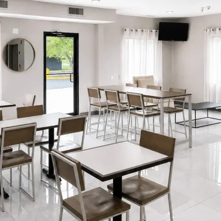 Edn Hotel