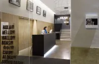 One Shot Mercat - Parkering