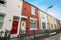 Modern Duplex 4BR Thornaby by Stay With Us - Wifi
