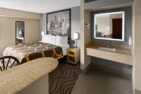 Super 8 by Wyndham Mars/Cranberry/Pittsburgh Area - parking