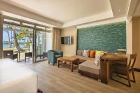 Shandrani Beachcomber Resort & Spa - Infinity Pools