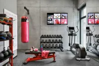 Moxy Kaunas Center - Gym