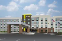 Home2 Suites by Hilton Indianapolis Airport - Airport Shuttle