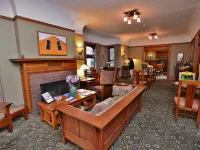 The Inn on Ferry Street Hotels near Two James Spirits