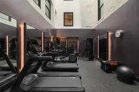 Hotel Savoy Kansas City, Tapestry Collection by Hilton - Gym