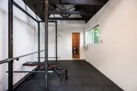 Skiers private retreat- sauna, fireplaces, hot tub - Gym