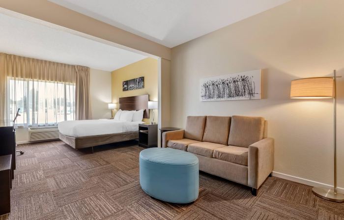 Sleep Inn & Suites