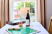 Maggie Puddle and the Nest Cottages - 4-Star