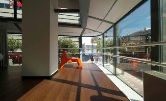 easyHotel Rotterdam City Centre
